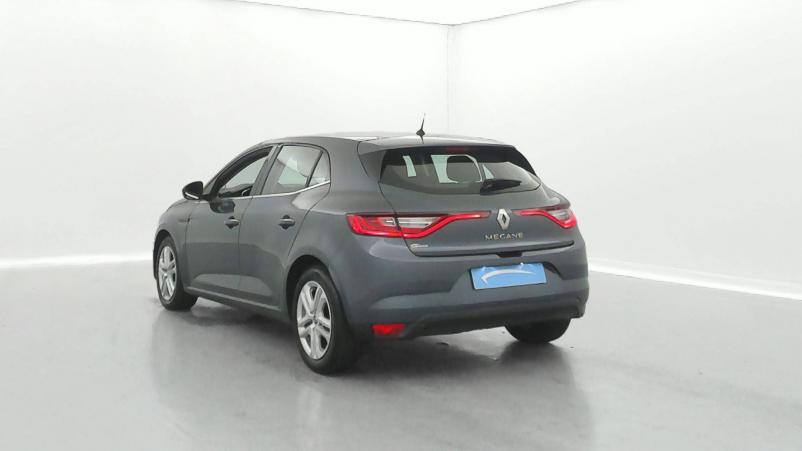 Vente en ligne Renault Megane 4 Mégane IV Berline Blue dCi 115 EDC au prix de 15 990 €