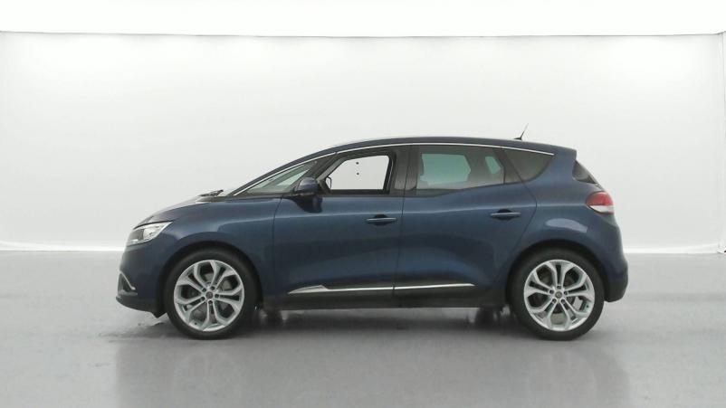 Vente en ligne Renault Scenic 4 Scenic Blue dCi 120 au prix de 17 990 €