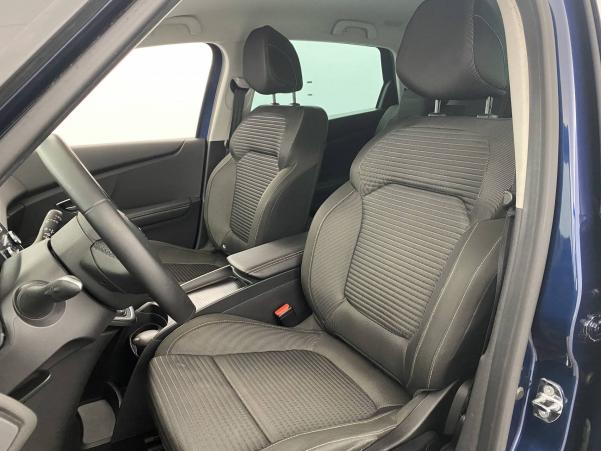 Vente en ligne Renault Scenic 4 Scenic Blue dCi 120 au prix de 17 990 €