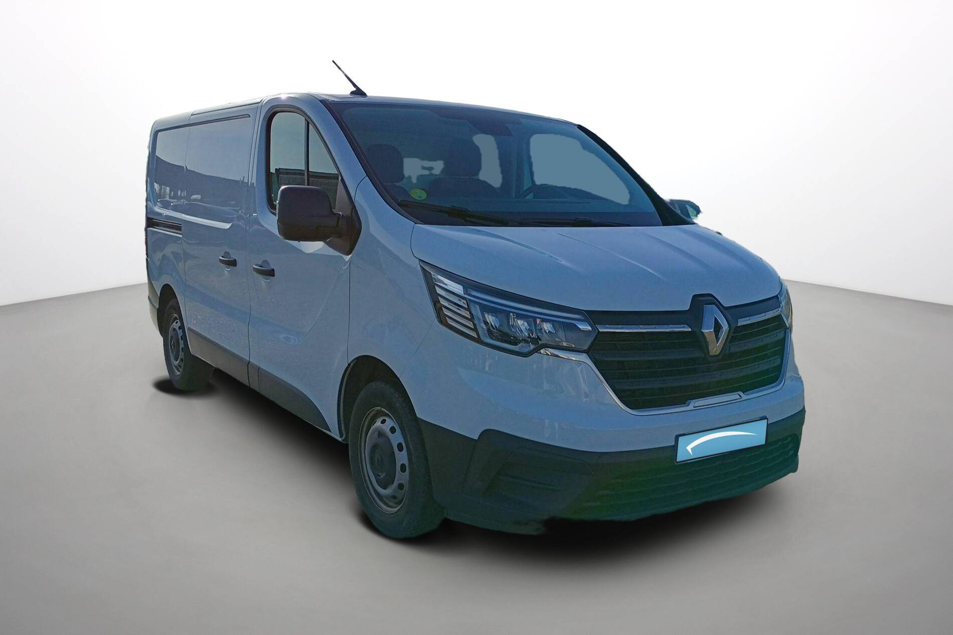 Vente en ligne Renault Trafic 3 Fourgon TRAFIC FG BLUE DCI 130 L1H1 3T GSR2 au prix de 24 590 €
