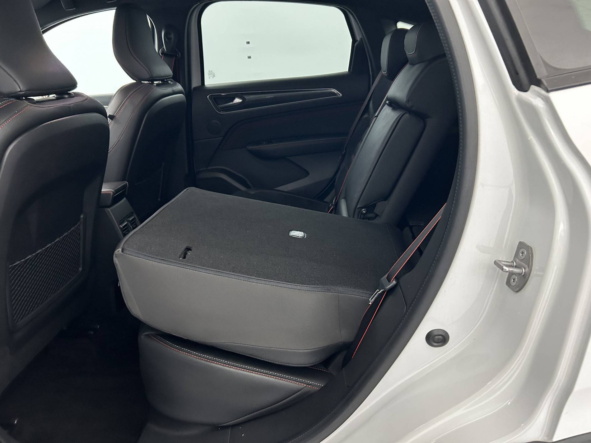 Vente en ligne Renault Arkana  E-Tech 145 - 21B au prix de 21 990 €