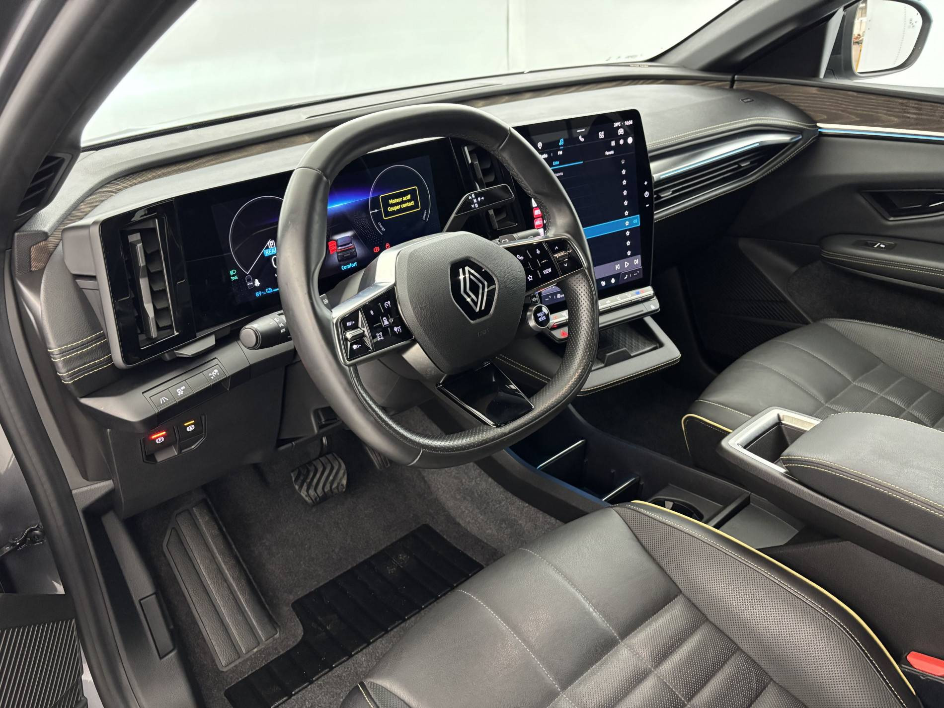 Vente en ligne Renault Megane E-Tech  EV40 130ch standard charge au prix de 19 490 €