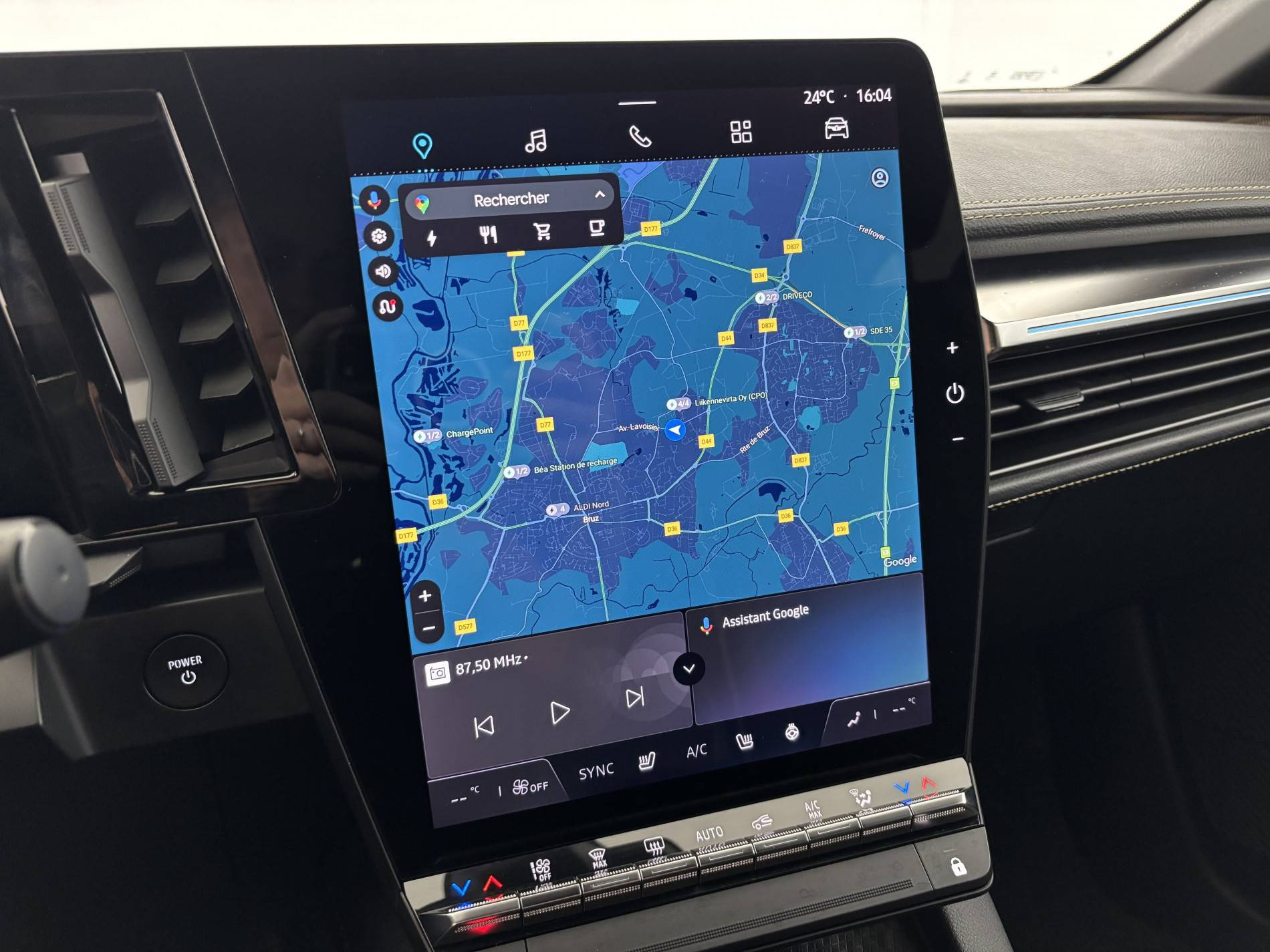 Vente en ligne Renault Megane E-Tech  EV40 130ch standard charge au prix de 19 490 €