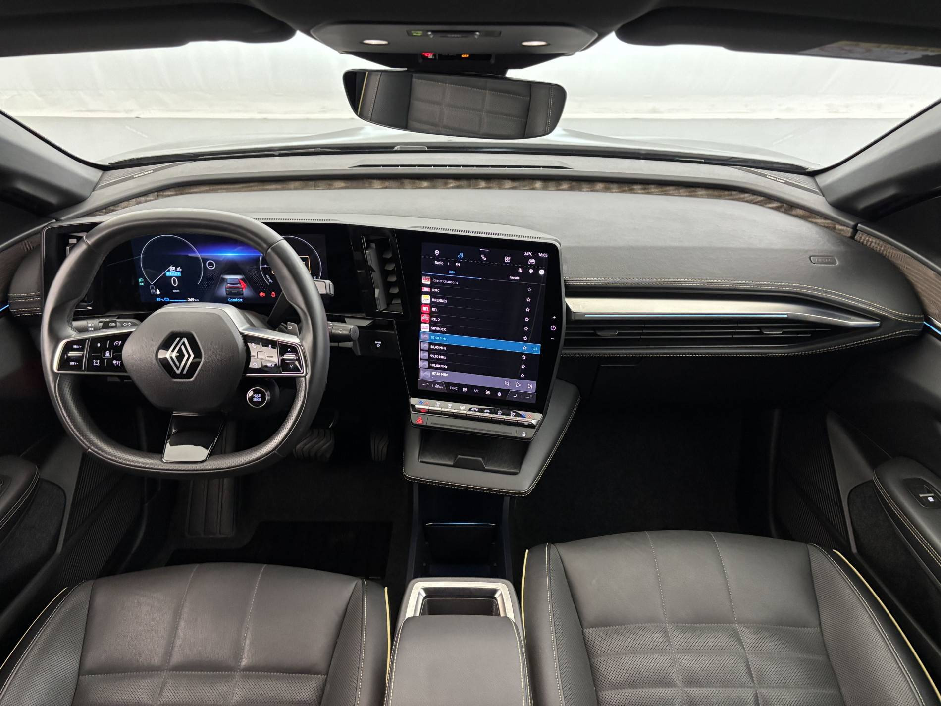 Vente en ligne Renault Megane E-Tech  EV40 130ch standard charge au prix de 19 490 €