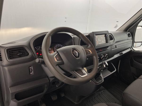 Vente en ligne Renault Master 3 Fourgon MASTER FGN TRAC F3300 L2H2 DCI 135 au prix de 24 990 €