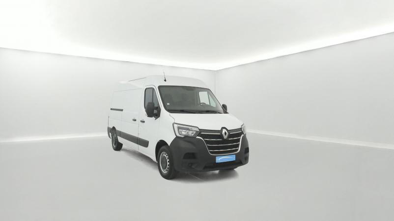 Vente en ligne Renault Master 3 Fourgon MASTER FGN TRAC F3300 L2H2 DCI 135 au prix de 24 990 €