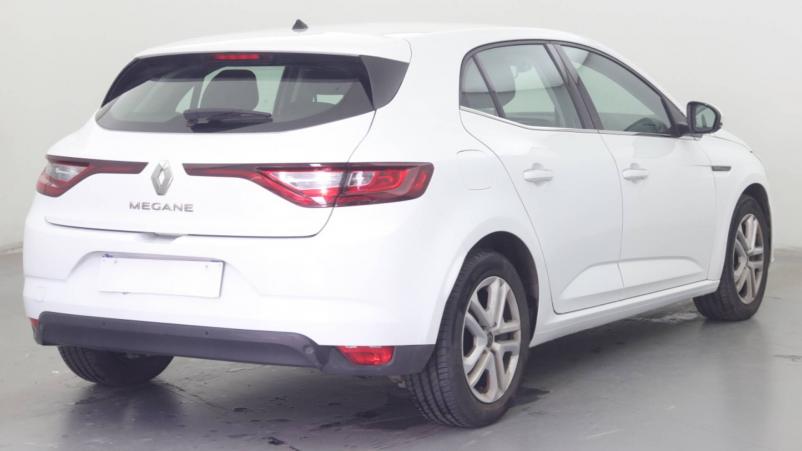 Vente en ligne Renault Megane 4 Mégane IV Berline Blue dCi 115 au prix de 15 990 €