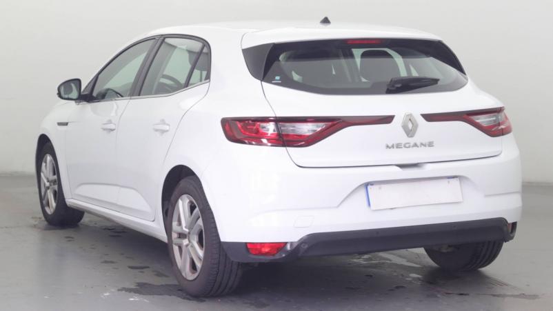 Vente en ligne Renault Megane 4 Mégane IV Berline Blue dCi 115 au prix de 15 990 €