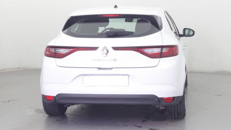 Vente en ligne Renault Megane 4 Mégane IV Berline Blue dCi 115 au prix de 15 990 €