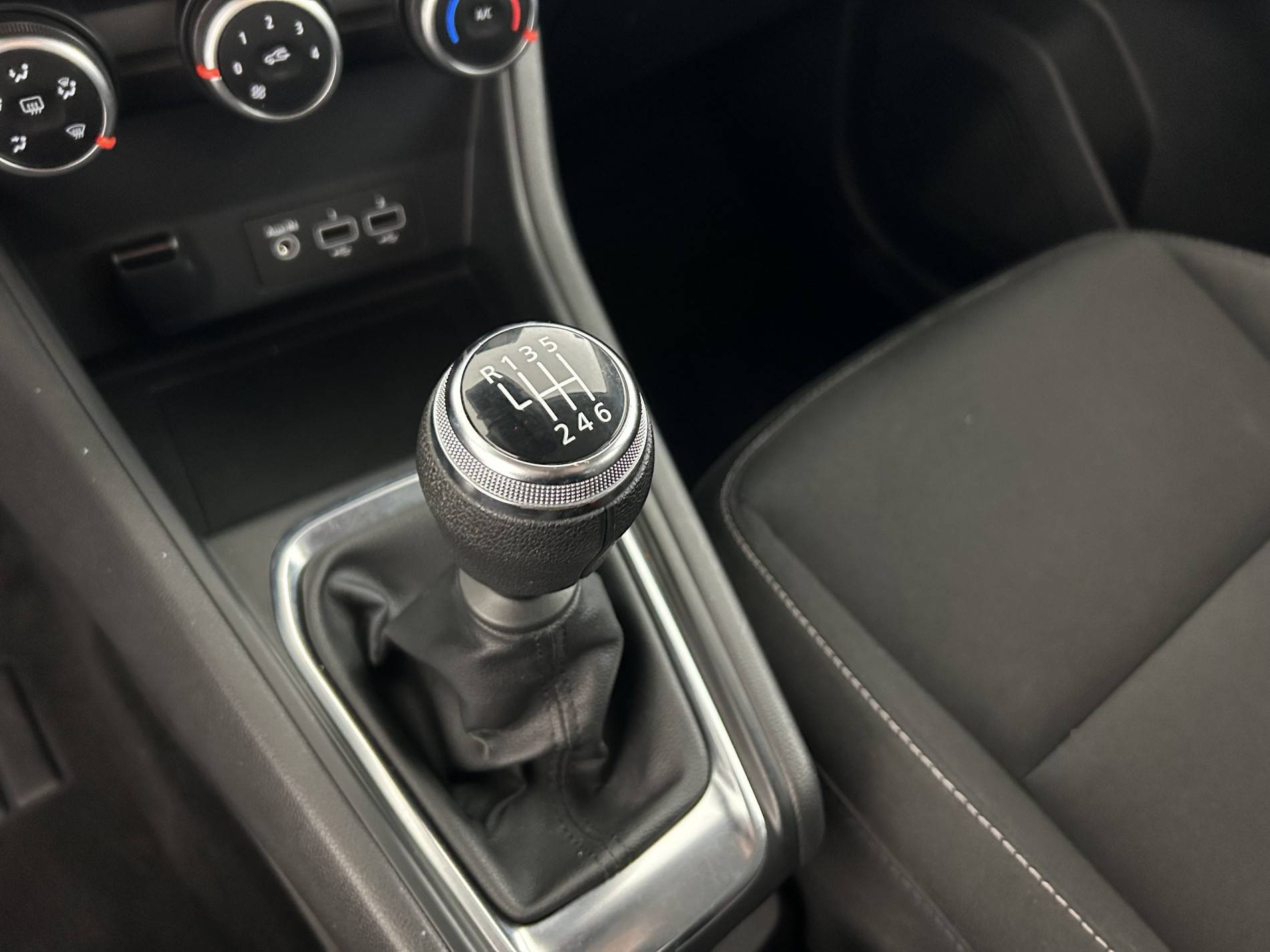 Vente en ligne Renault Captur  TCe 90 au prix de 13 990 €