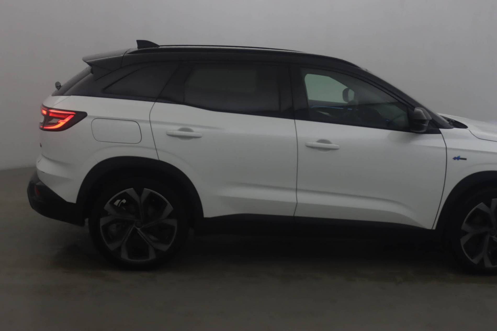 Vente en ligne Renault Austral  E-Tech full hybrid 200 GSR2 au prix de 37 990 €