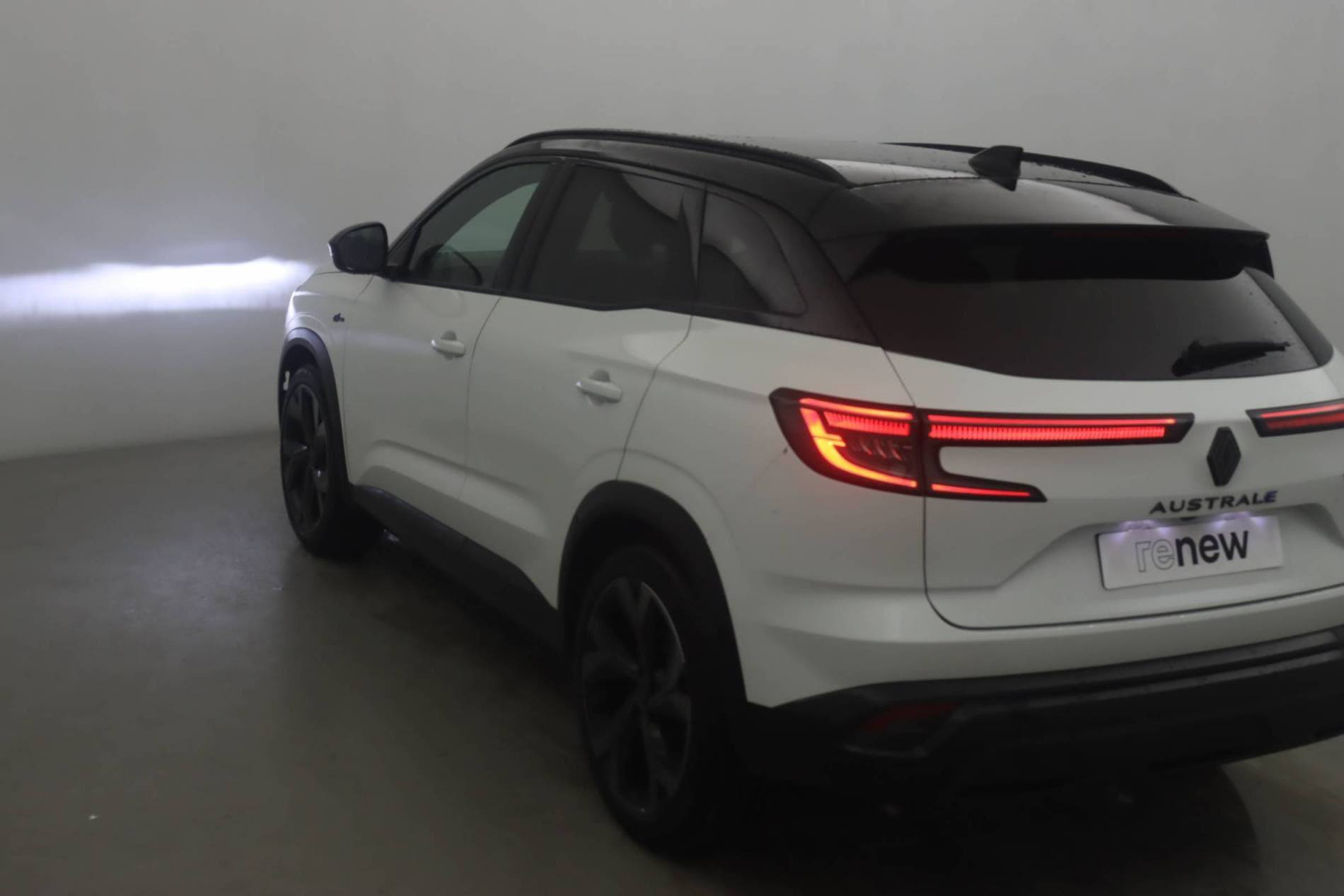 Vente en ligne Renault Austral  E-Tech full hybrid 200 GSR2 au prix de 37 990 €