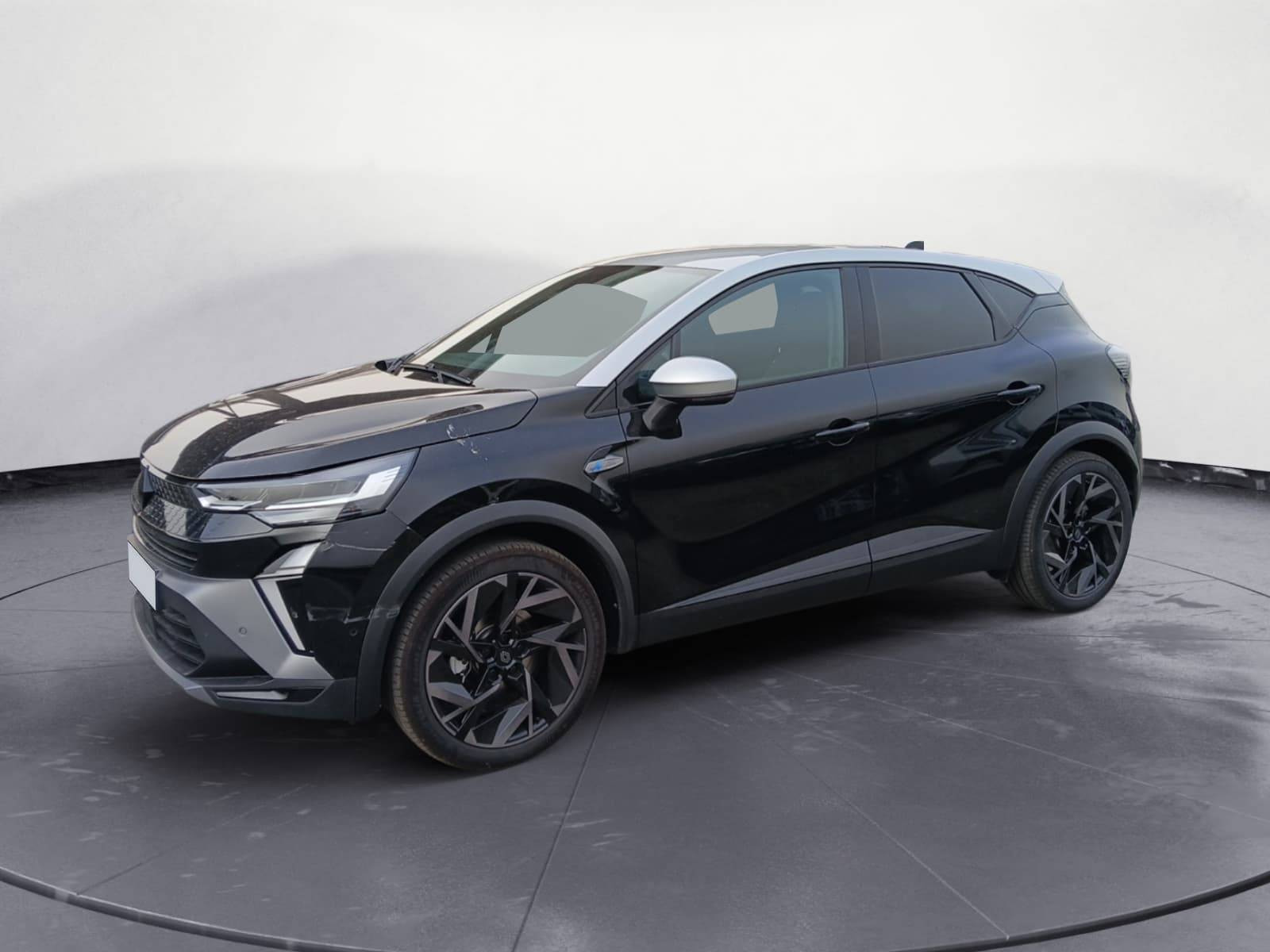 Renault Captur  E-Tech full hybrid 145 ch occasion de 2025 en vente à Lorient