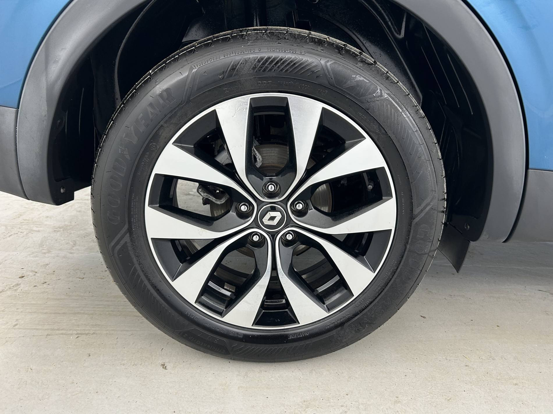 Vente en ligne Renault Arkana  E-Tech 145 au prix de 16 790 €