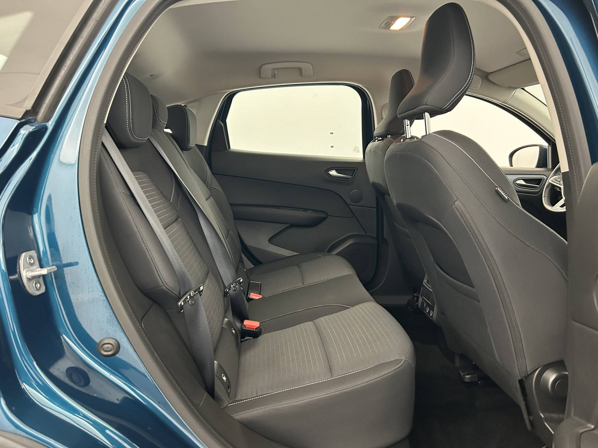 Vente en ligne Renault Arkana  E-Tech 145 au prix de 16 790 €