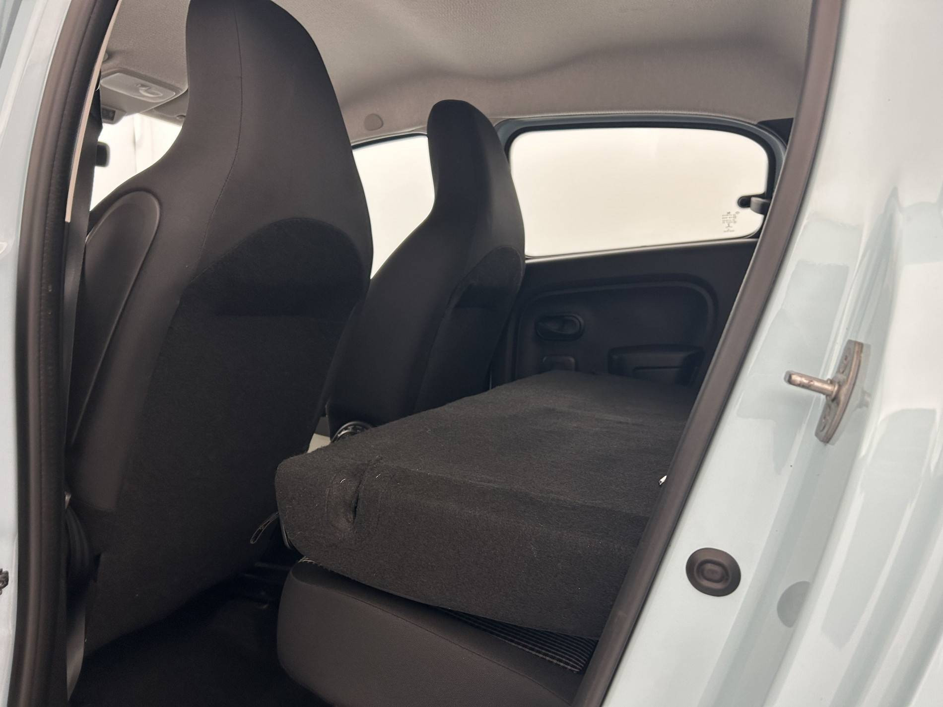 Vente en ligne Renault Twingo Electrique Twingo III E-Tech au prix de 11 490 €