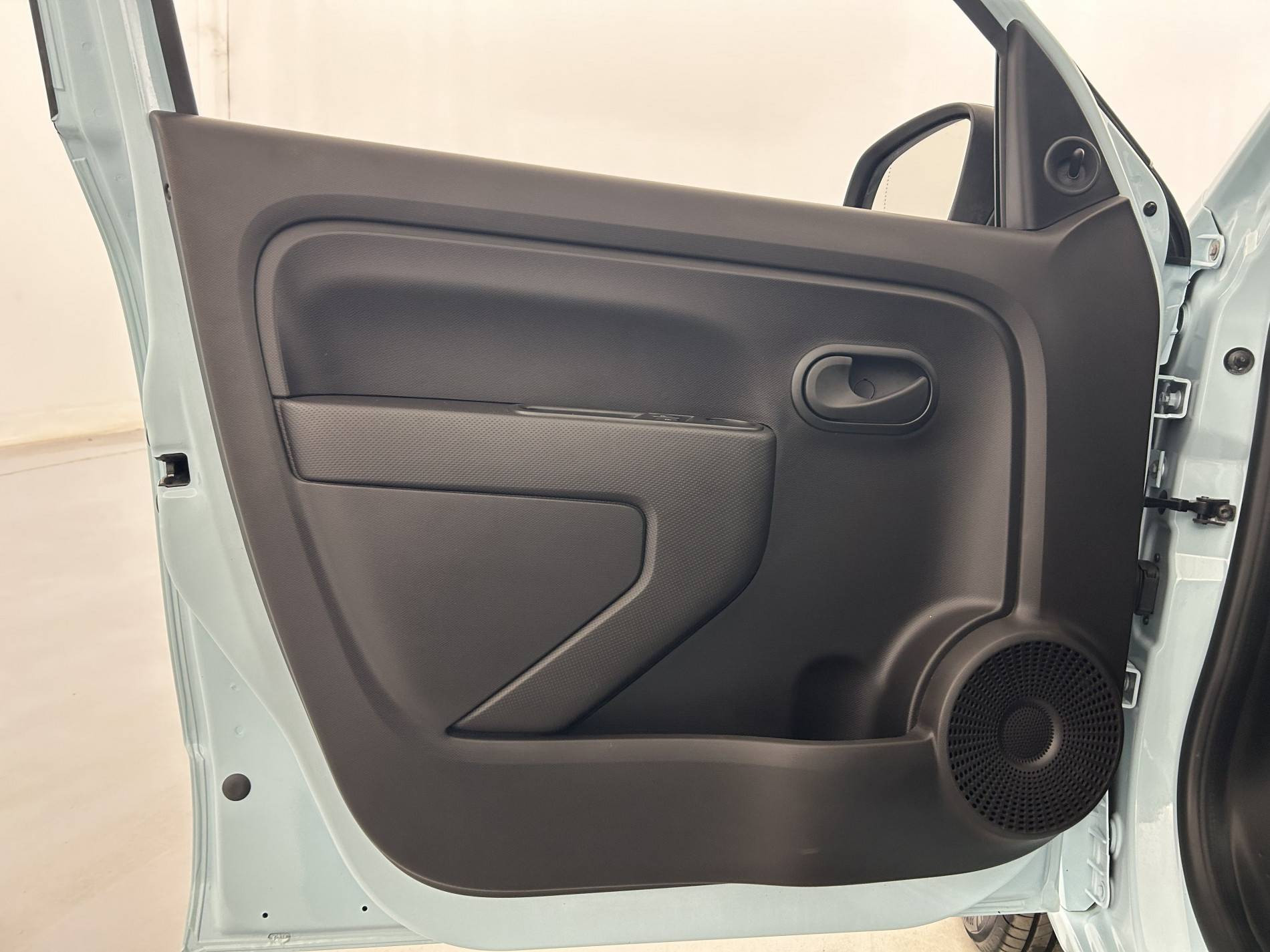 Vente en ligne Renault Twingo Electrique Twingo III E-Tech au prix de 11 490 €