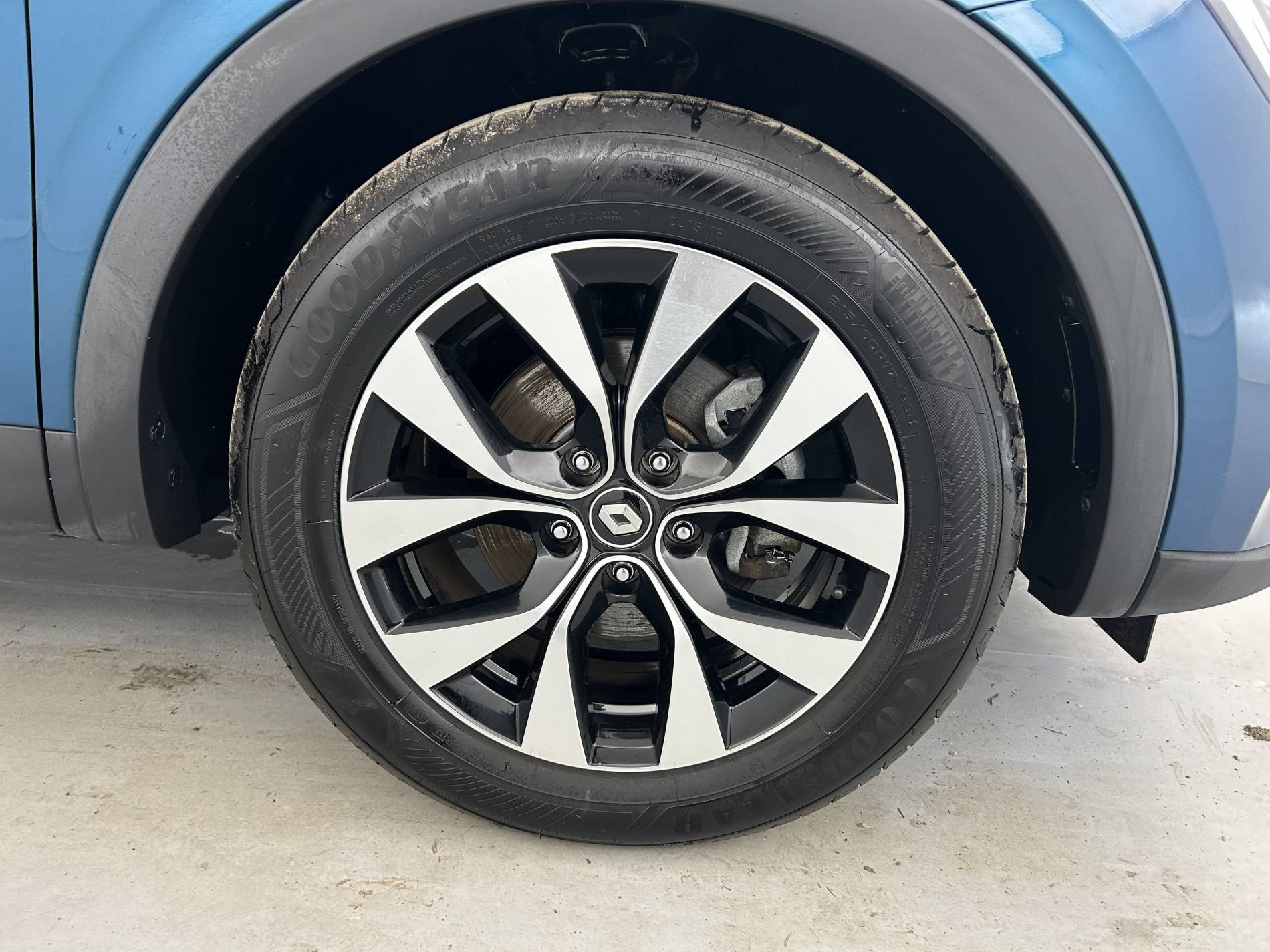 Vente en ligne Renault Arkana  E-Tech 145 au prix de 16 790 €