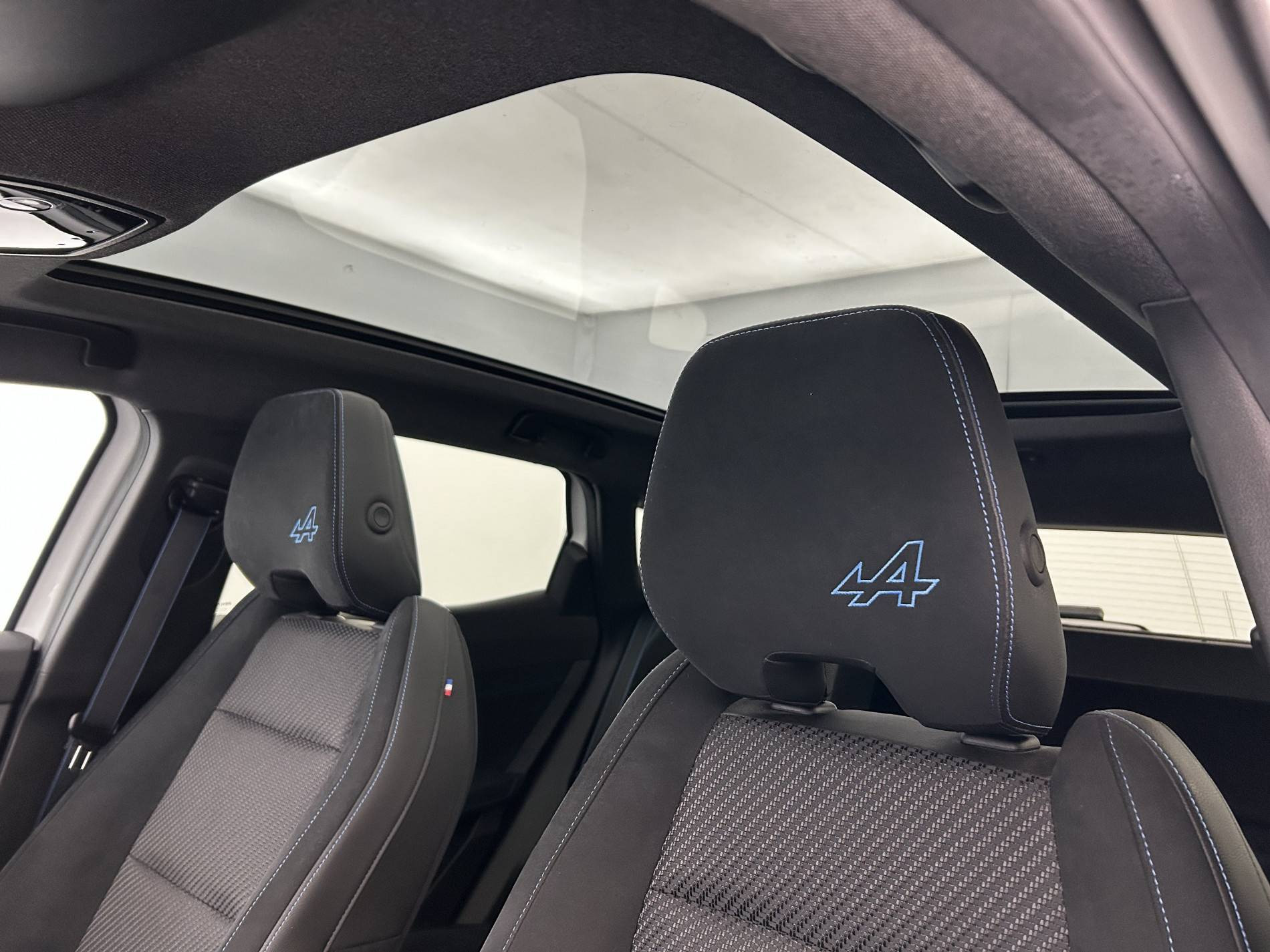 Vente en ligne Renault Austral  E-Tech hybrid 200 au prix de 32 790 €