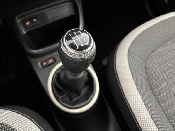 Vente en ligne Renault Twingo 3  TCe 95 au prix de 11 490 €
