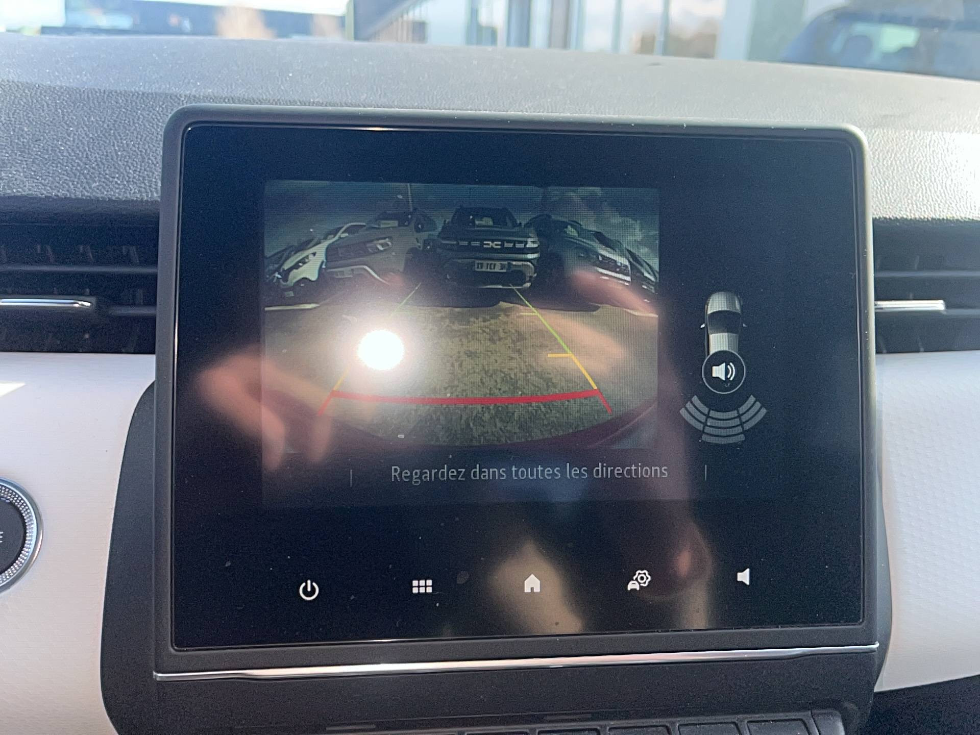 Vente en ligne Renault Clio 5 Clio TCe 90 au prix de 16 490 €