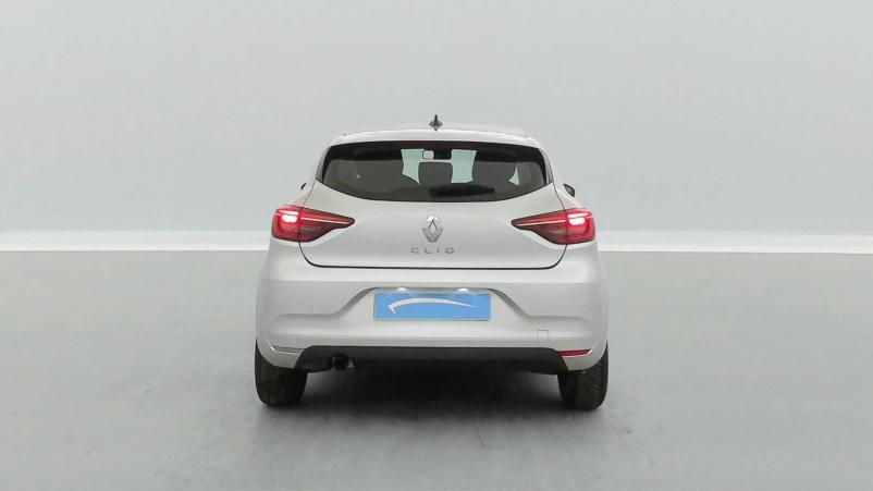 Vente en ligne Renault Clio 5 Clio TCe 90 au prix de 14 500 €