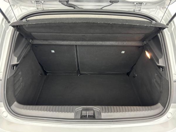 Vente en ligne Renault Clio 5 Clio TCe 90 au prix de 14 500 €