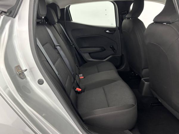 Vente en ligne Renault Clio 5 Clio TCe 90 au prix de 14 500 €