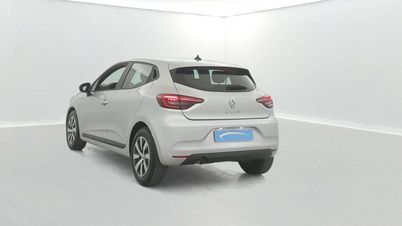 Vente en ligne Renault Clio 5 Clio TCe 90 au prix de 15 990 €