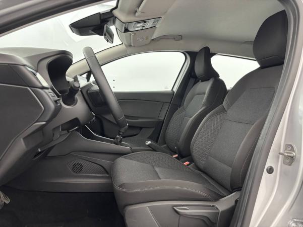 Vente en ligne Renault Clio 5 Clio TCe 90 au prix de 15 990 €