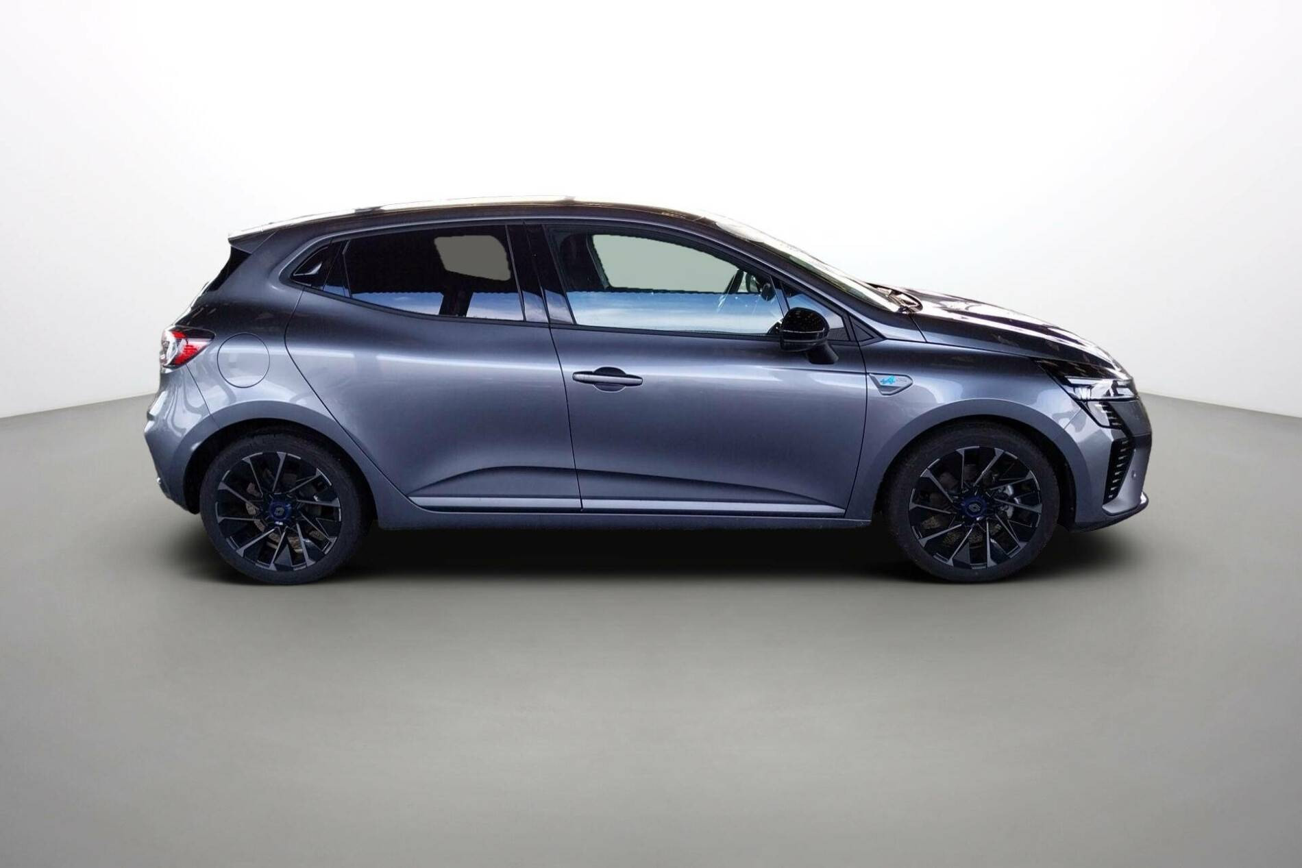 Vente en ligne Renault Clio 5 Clio E-Tech full hybrid 145 au prix de 21 990 €