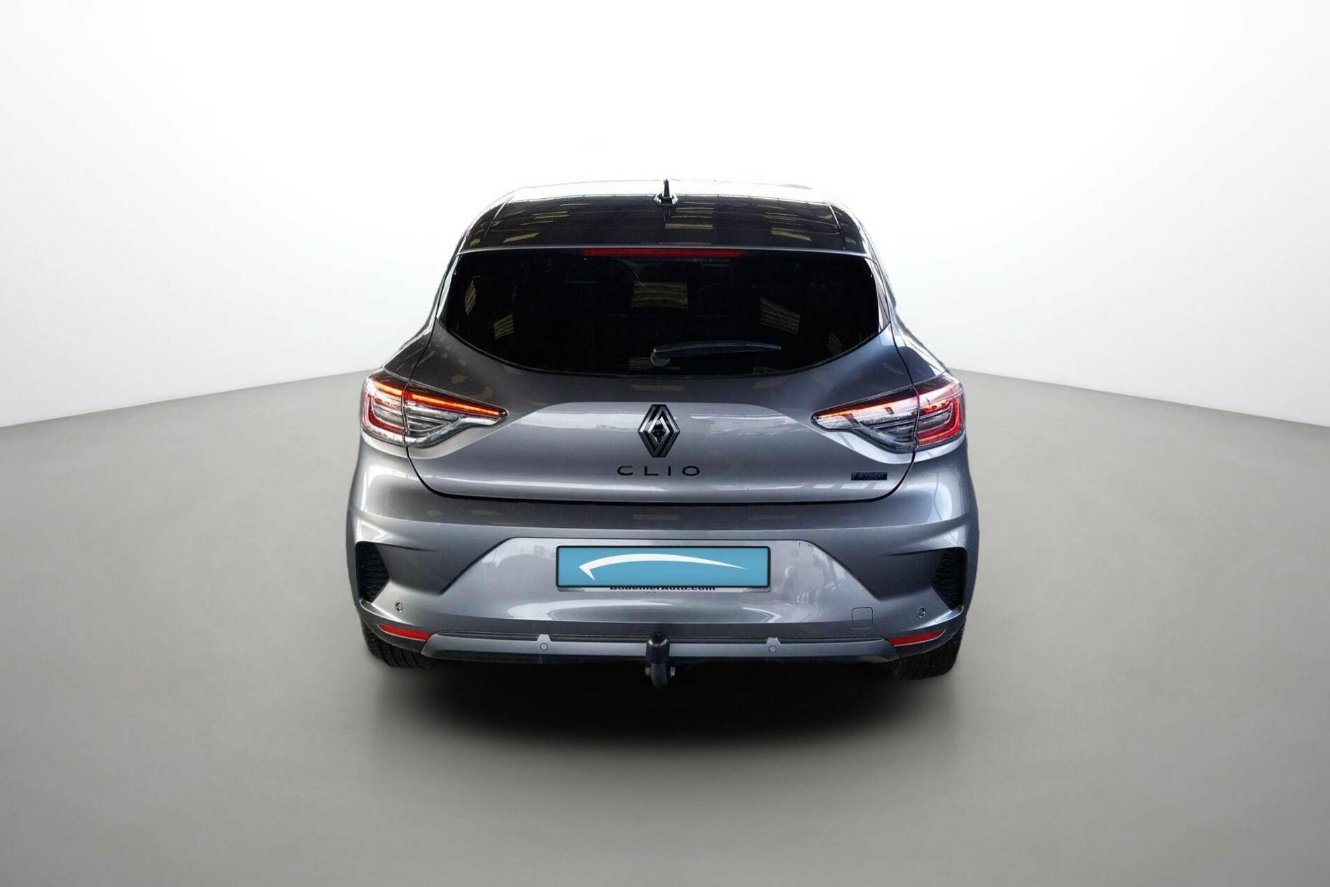Vente en ligne Renault Clio 5 Clio E-Tech full hybrid 145 au prix de 21 990 €