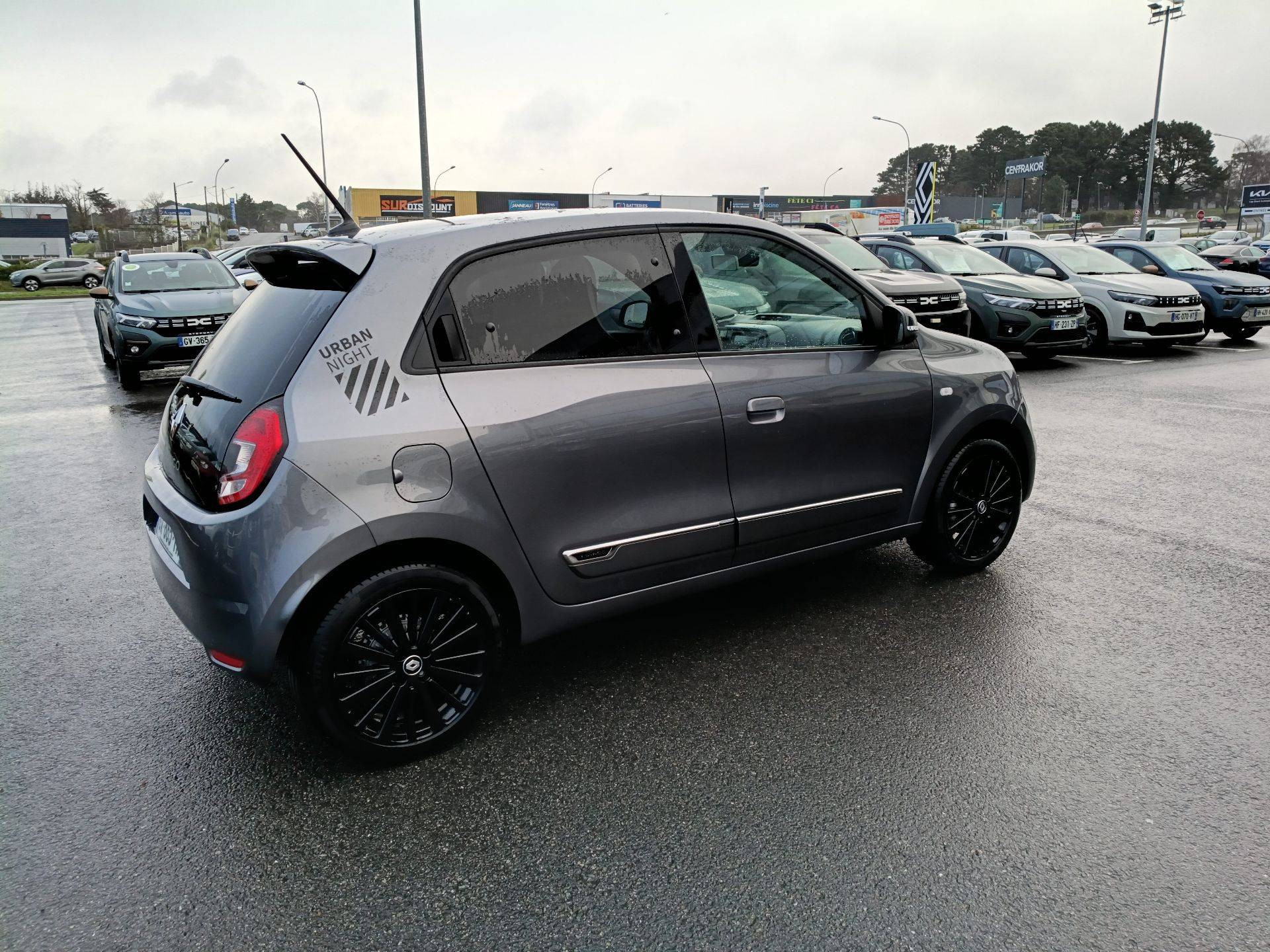 Vente en ligne Renault Twingo 3  SCe 65 au prix de 14 890 €