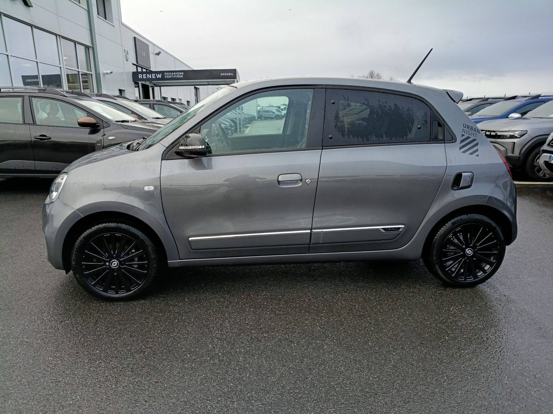 Vente en ligne Renault Twingo 3  SCe 65 au prix de 14 890 €