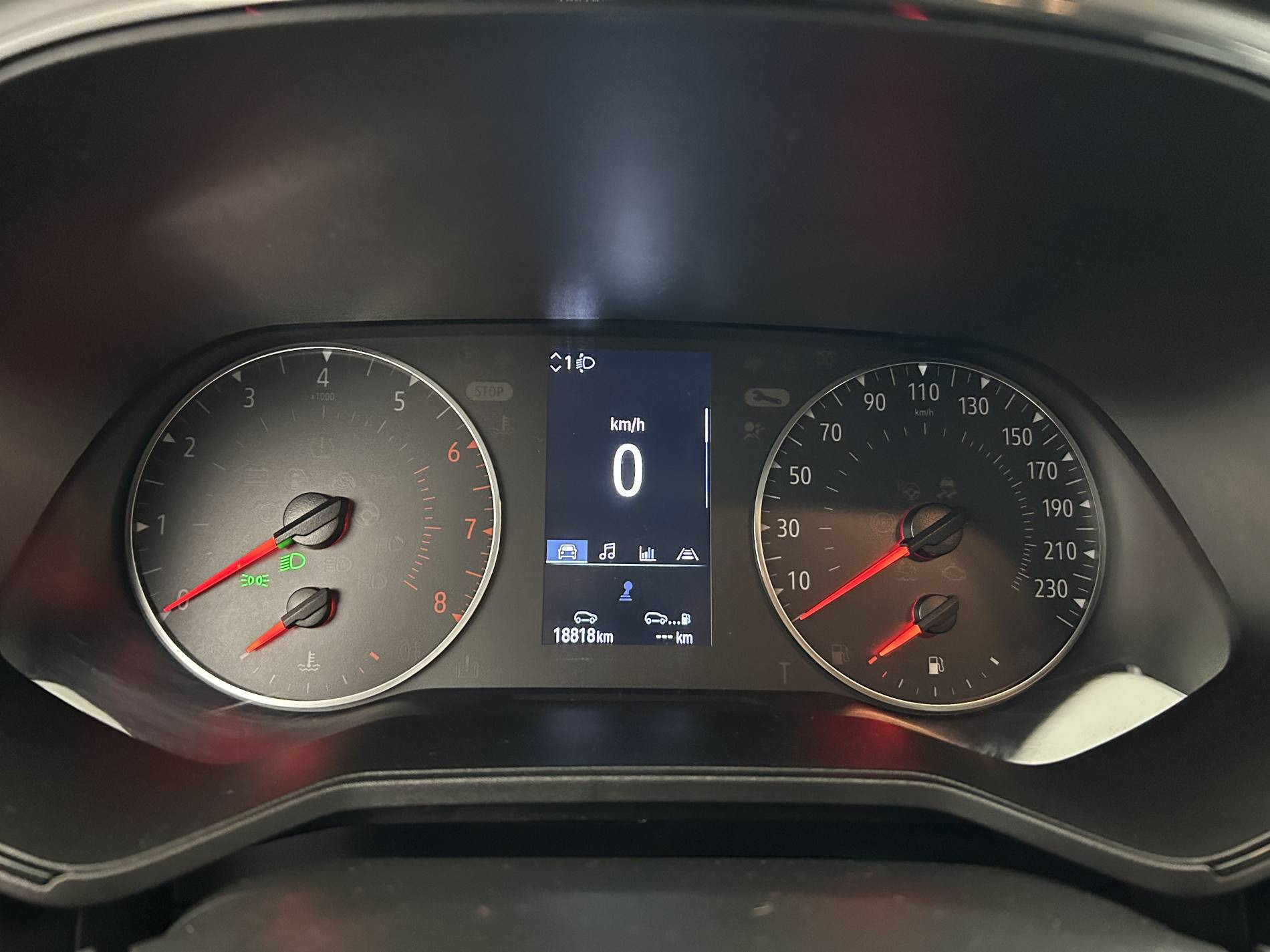 Vente en ligne Renault Clio 5 Clio TCe 90 au prix de 15 690 €