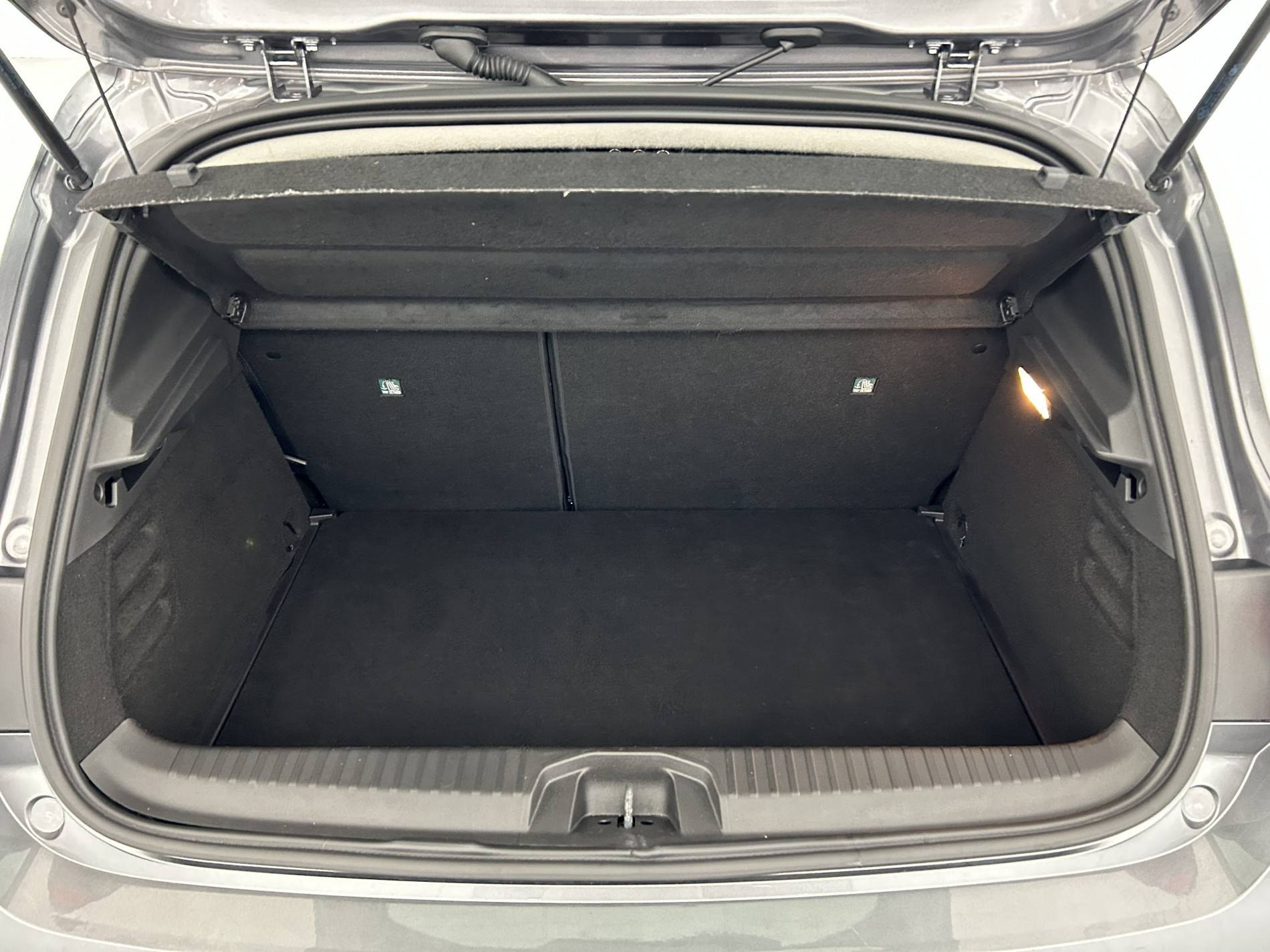 Vente en ligne Renault Clio 5 Clio TCe 90 au prix de 15 690 €