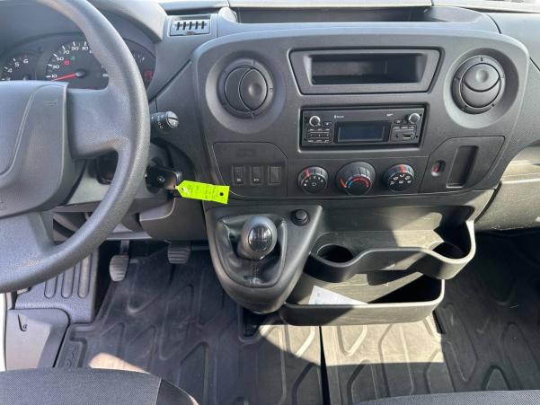 Vente en ligne Renault Master Fourgon   7pl L3H2 3.5t 2.3 dCi 110  au prix de 22 900 €