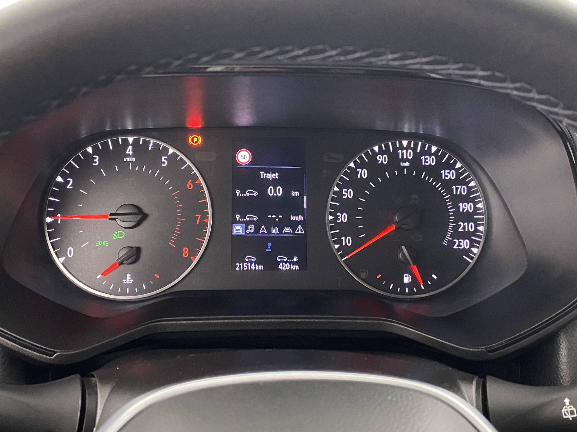 Vente en ligne Renault Clio 5 Clio TCe 90 - 21N au prix de 15 990 €