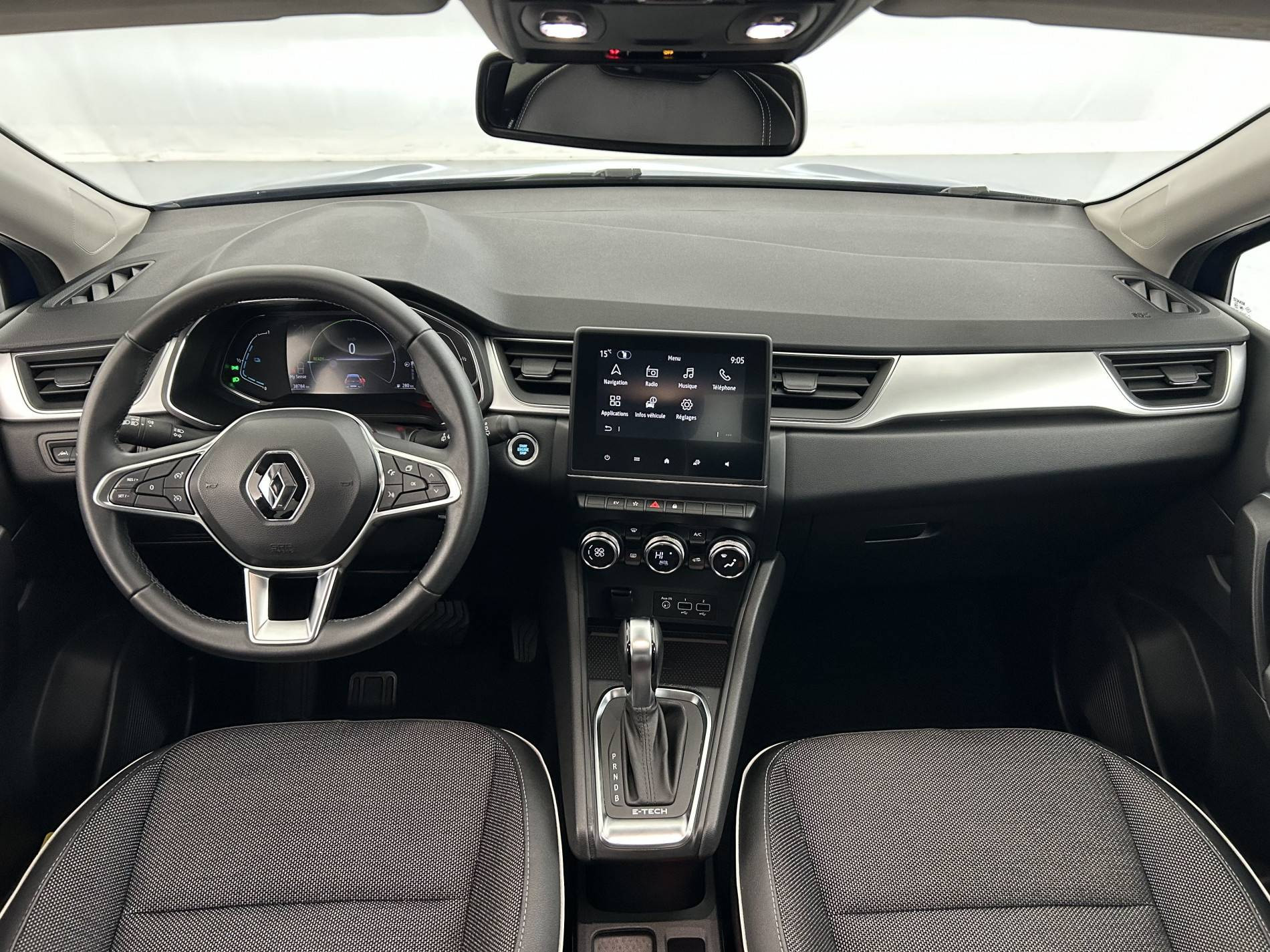 Vente en ligne Renault Captur  E-Tech 145 - 21 au prix de 20 690 €