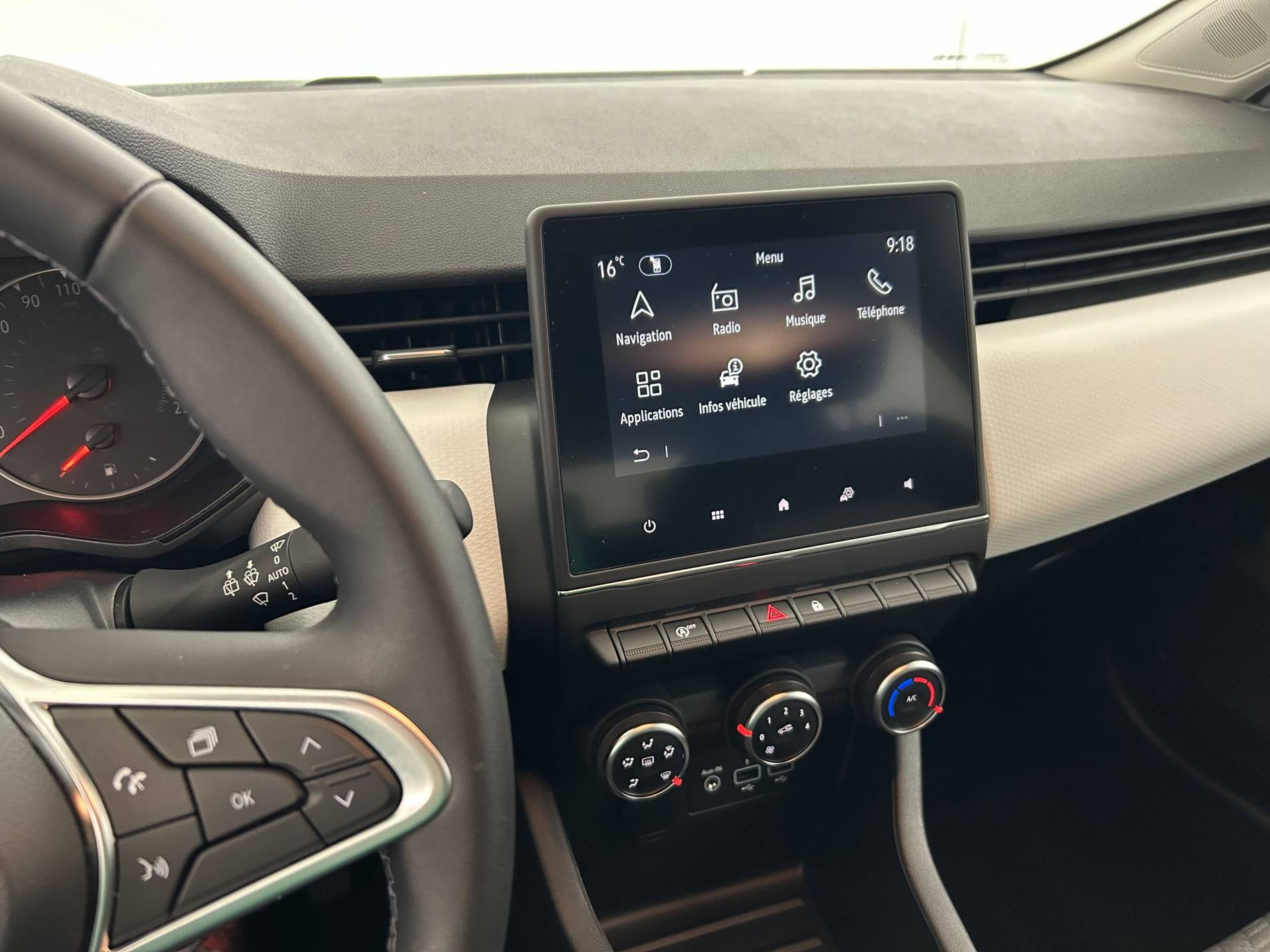 Vente en ligne Renault Clio 5 Clio SCe 65 au prix de 13 690 €