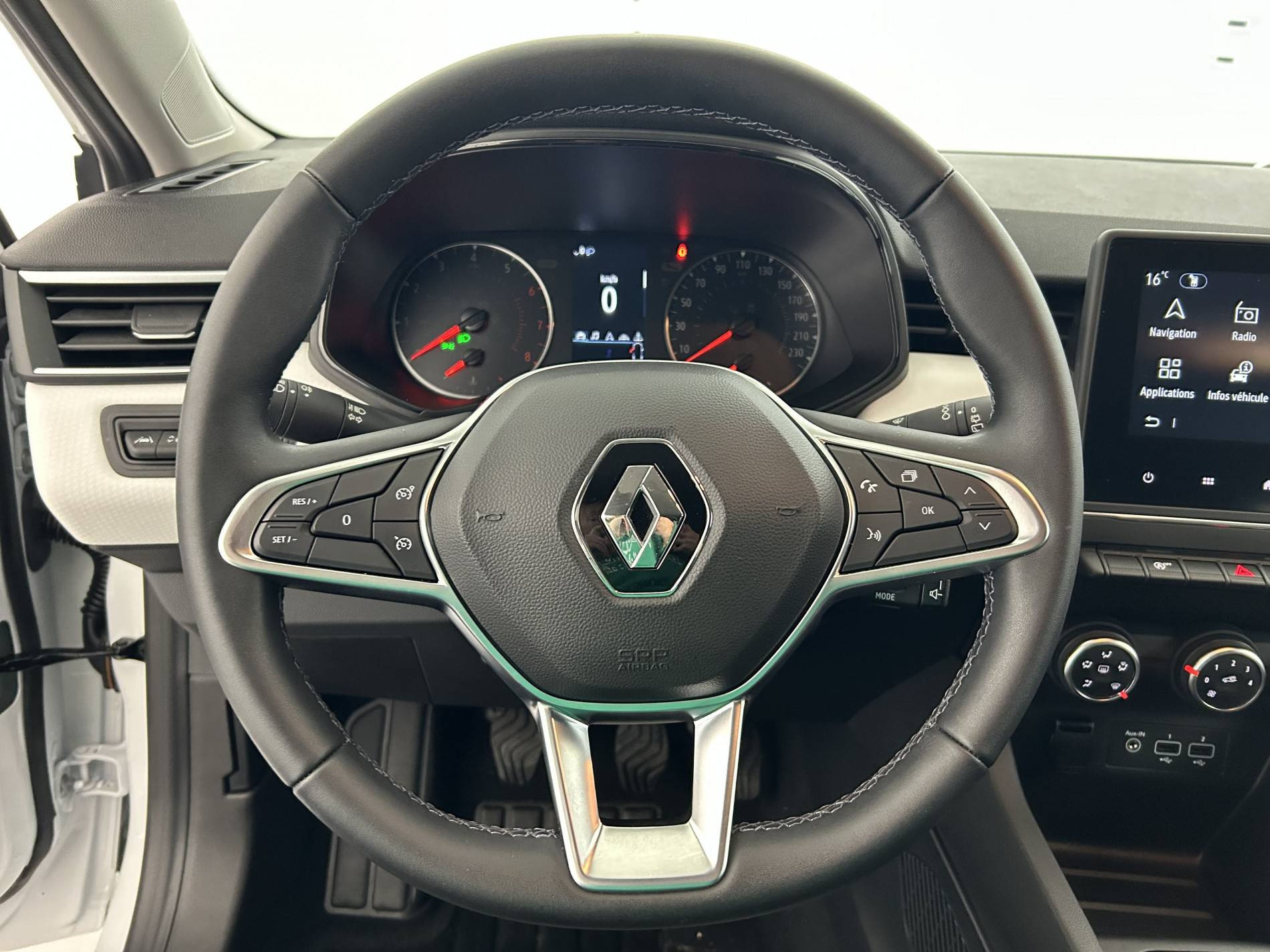 Vente en ligne Renault Clio 5 Clio SCe 65 au prix de 13 690 €