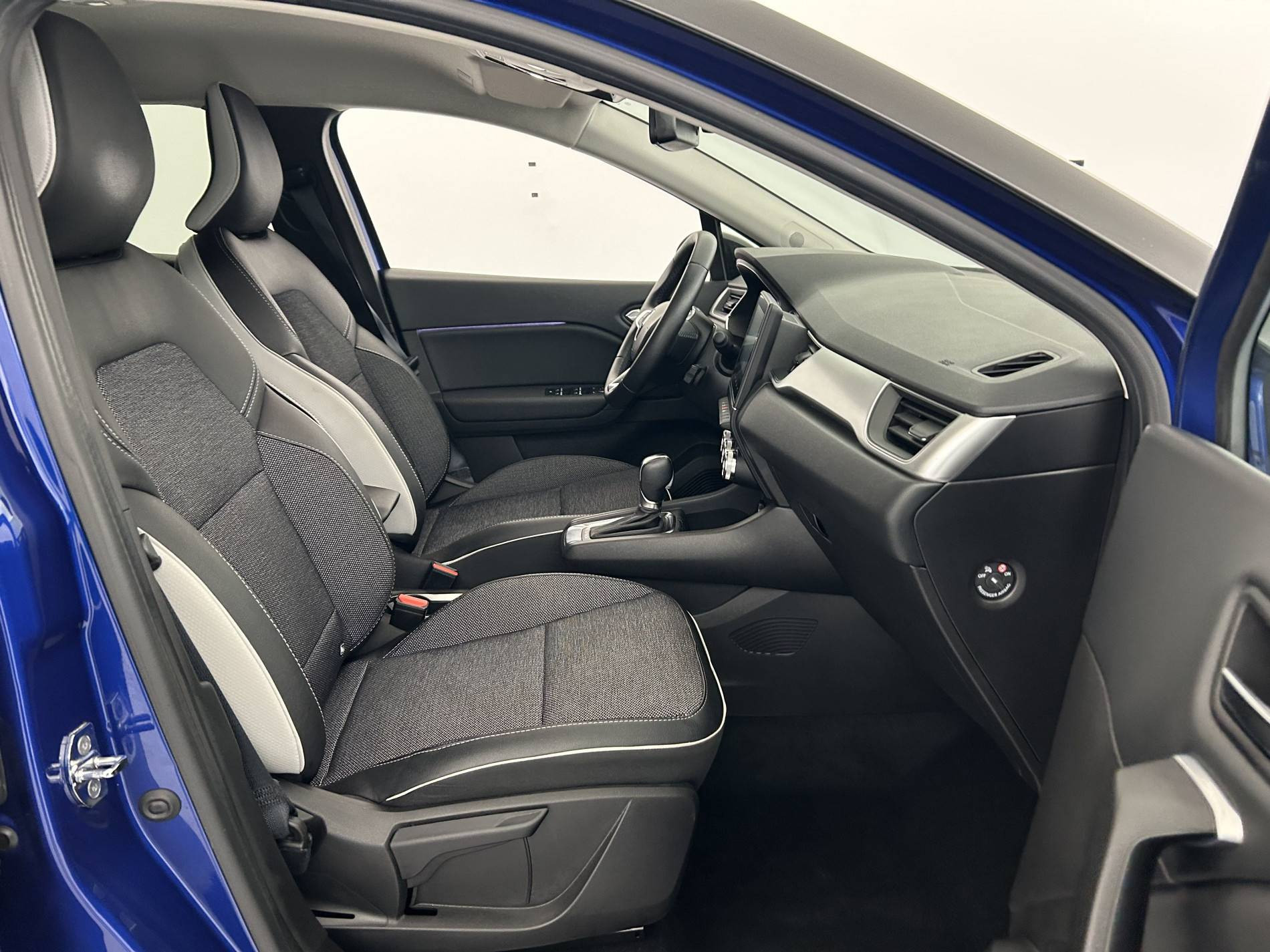 Vente en ligne Renault Captur  E-Tech 145 - 21 au prix de 20 690 €