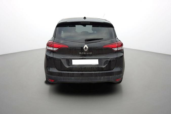 Vente en ligne Renault Scenic 4 Scenic Blue dCi 120 au prix de 17 990 €