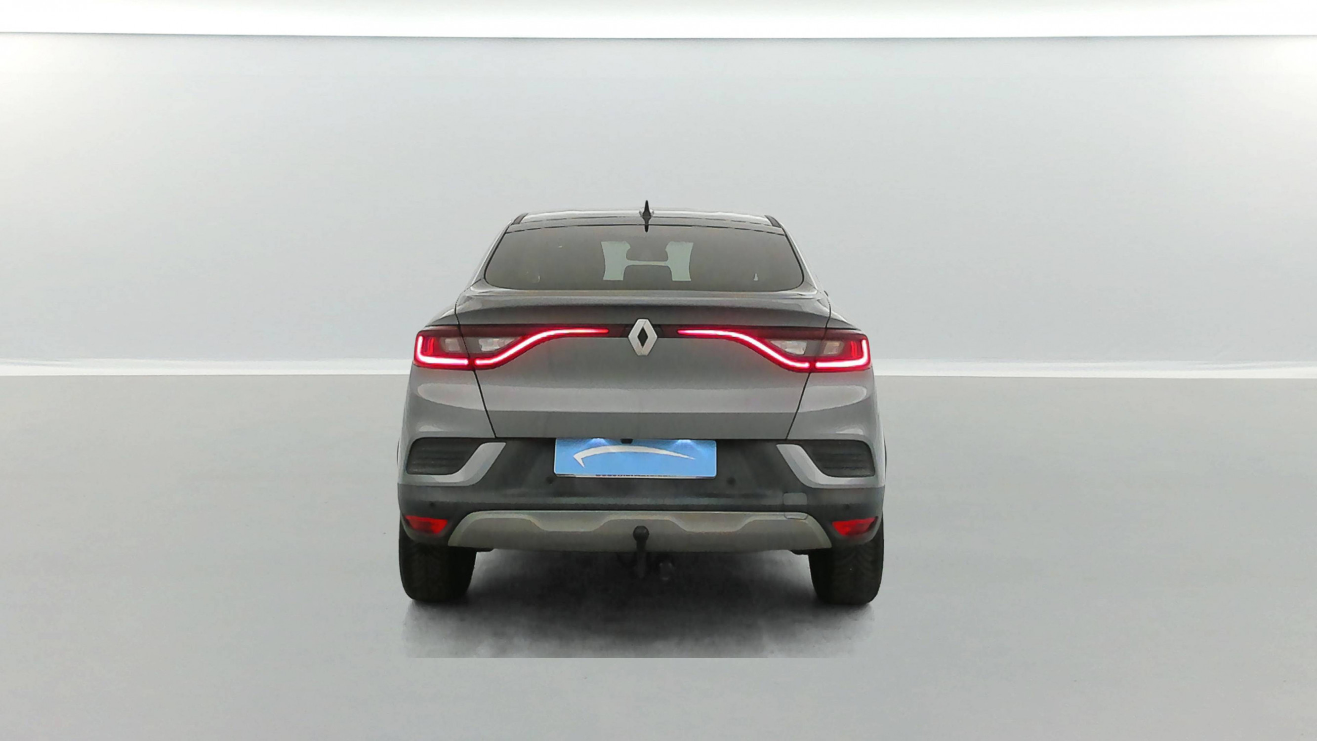 Vente en ligne Renault Arkana  E-Tech hybride 145 - 22 au prix de 18 990 €