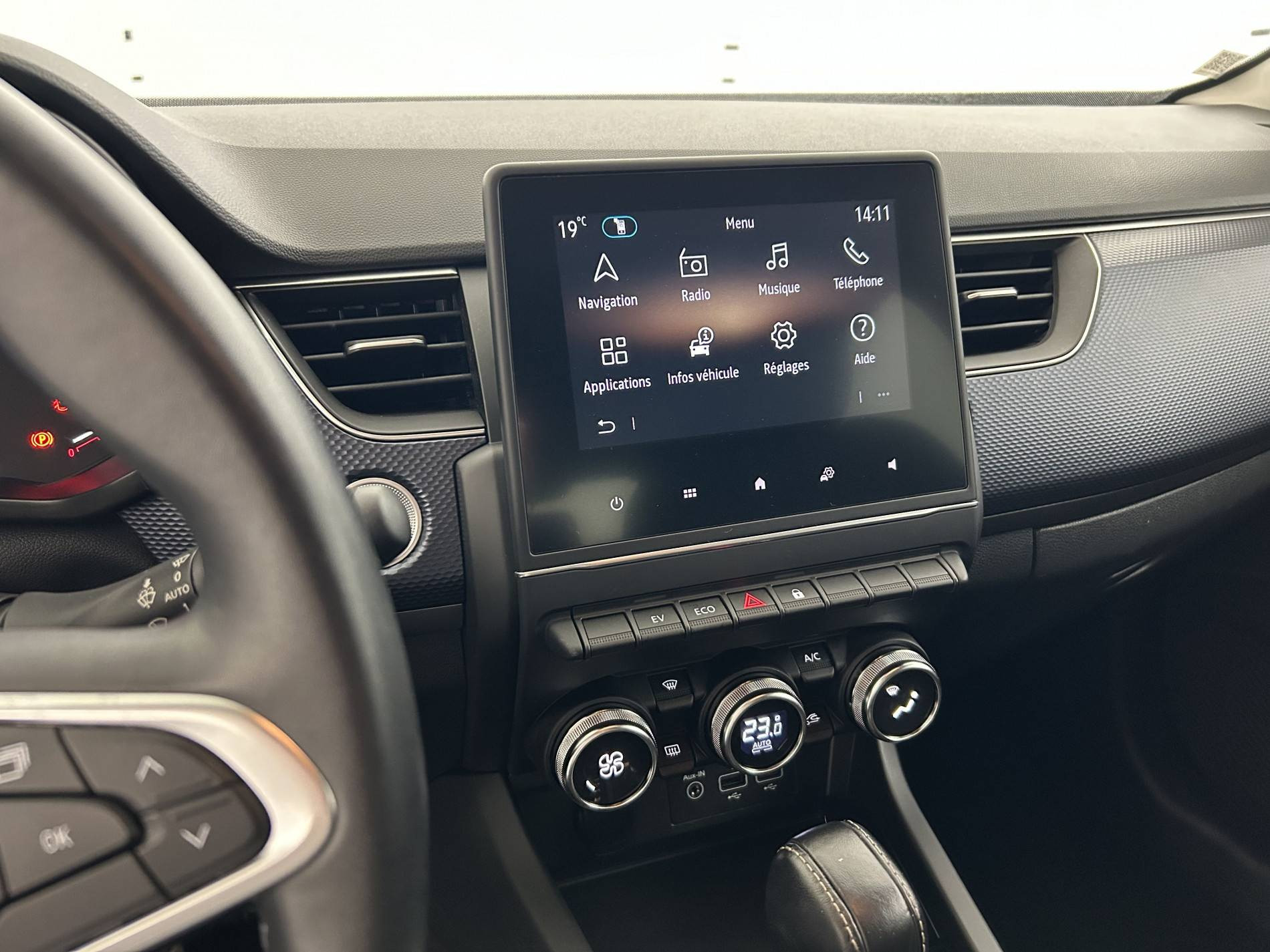 Vente en ligne Renault Arkana  E-Tech hybride 145 - 22 au prix de 18 990 €