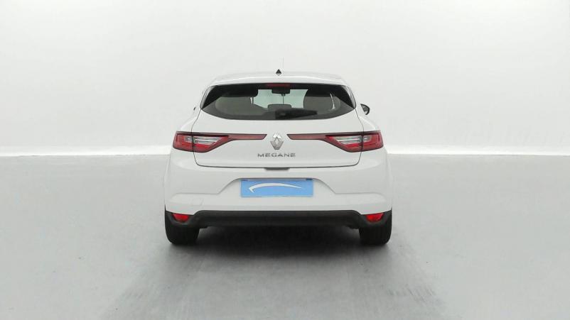 Vente en ligne Renault Megane 4 Mégane IV Berline Blue dCi 115 au prix de 15 990 €