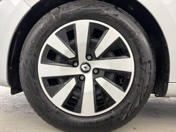 Vente en ligne Renault Clio 5 Clio TCe 90 au prix de 15 500 €