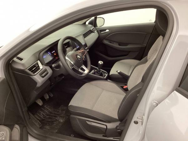 Vente en ligne Renault Clio 5 Clio dCi 100 au prix de 17 990 €