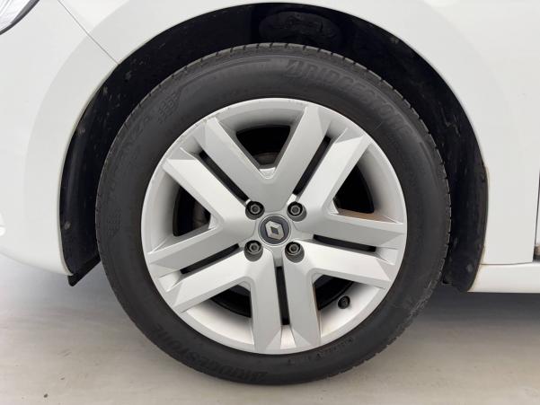 Vente en ligne Renault Clio 5 Clio SCe 65 au prix de 13 990 €