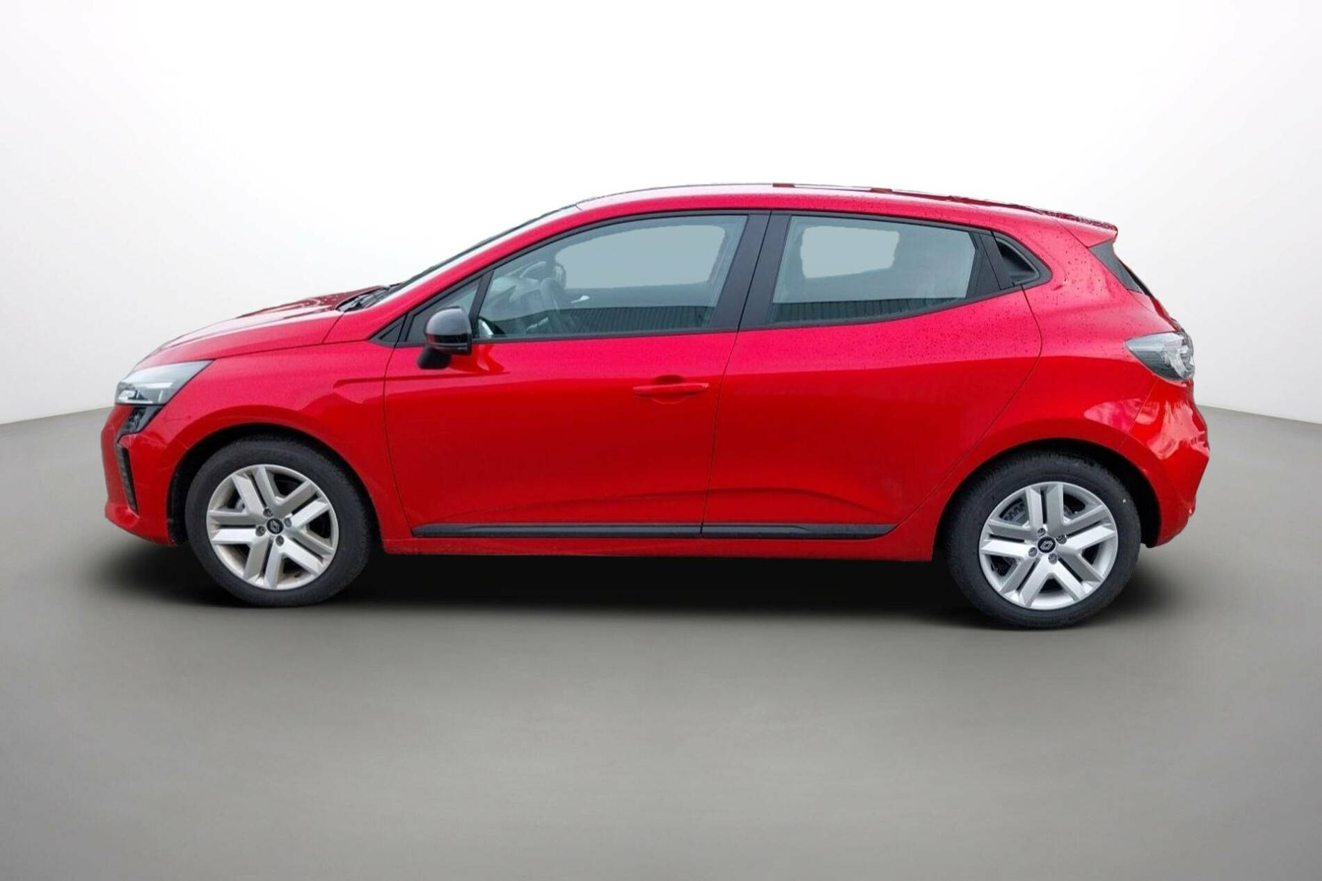 Vente en ligne Renault Clio 5 Clio Blue dCi 100 ch GSR2 au prix de 19 490 €